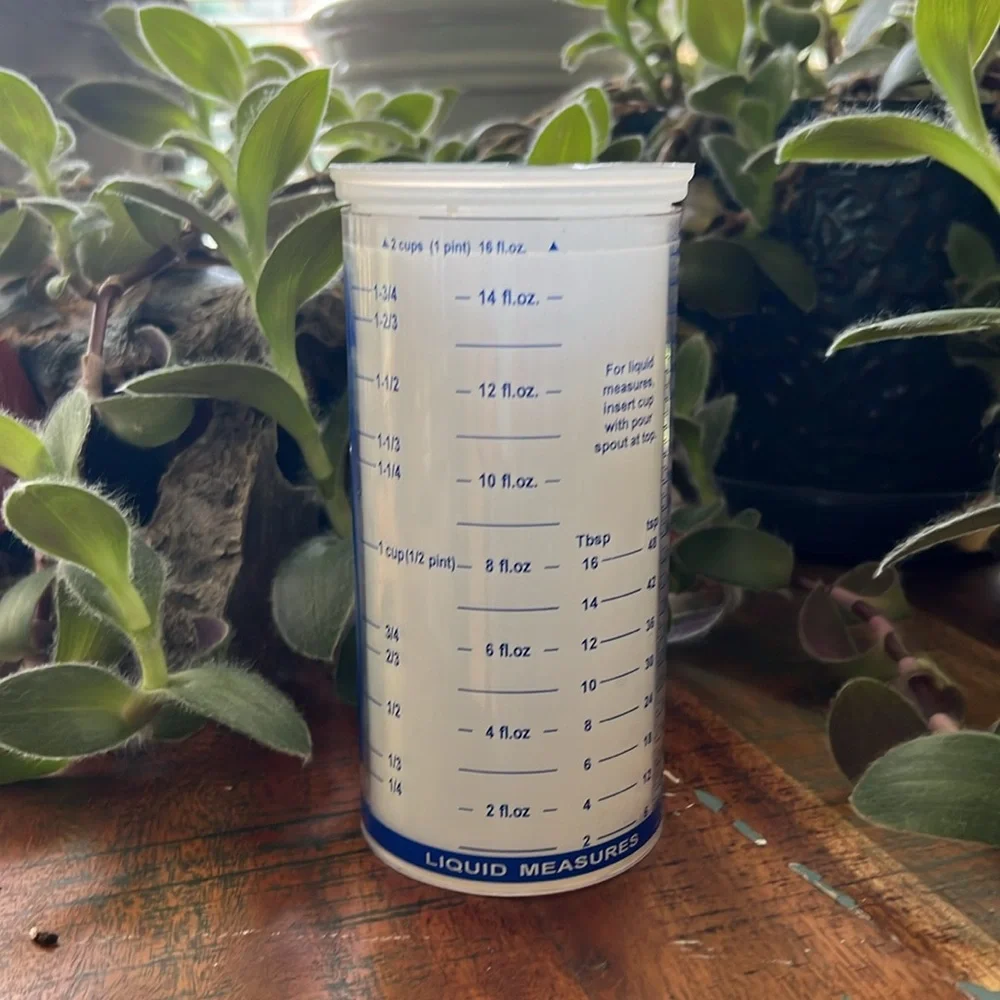 The Pampered Chef Wondercup Measure All Liquid & Dry Measuring Cup